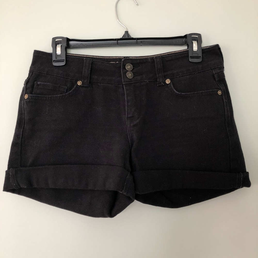 dELiA’s Bailey Shorts